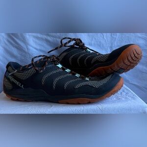 Women’s Merrell Navy and Orange Trail Shoes Cross Glove Size 8